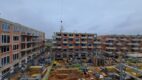 V nově vznikajícím bytovém projektu v Kladně je dokončena hrubá stavba
